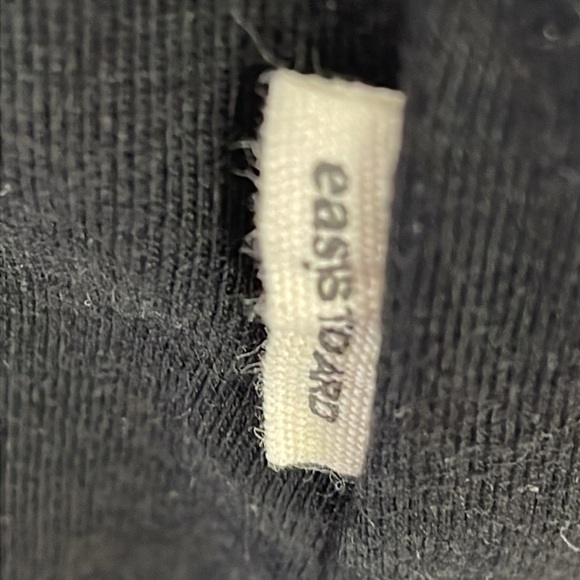 Easy Standard Vneck Short Sleeve Tee - Picture 2 of 6